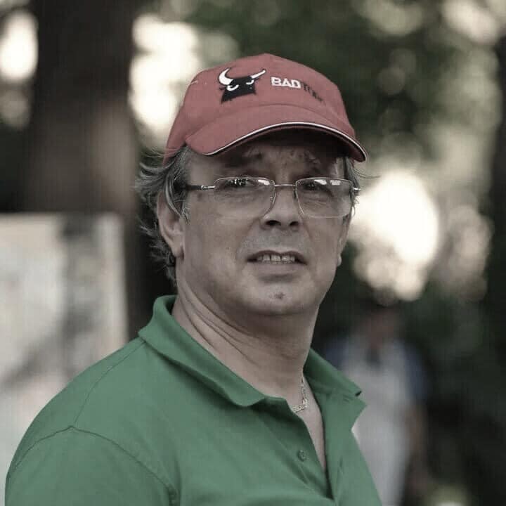 الفنان وليد الآغا الفنان وليد الآغا